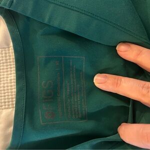 Figs Hunter Green Scrub Top